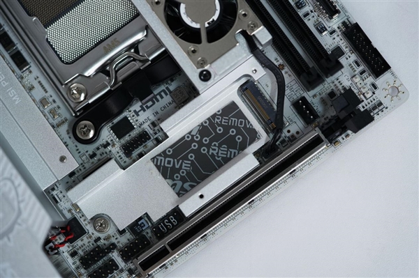 on9star登錄：ITX小巧强悍！微星MPG B850I EDGE TI WIFI图赏